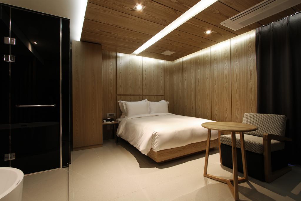 Richwell Hotel Seoul Exterior photo