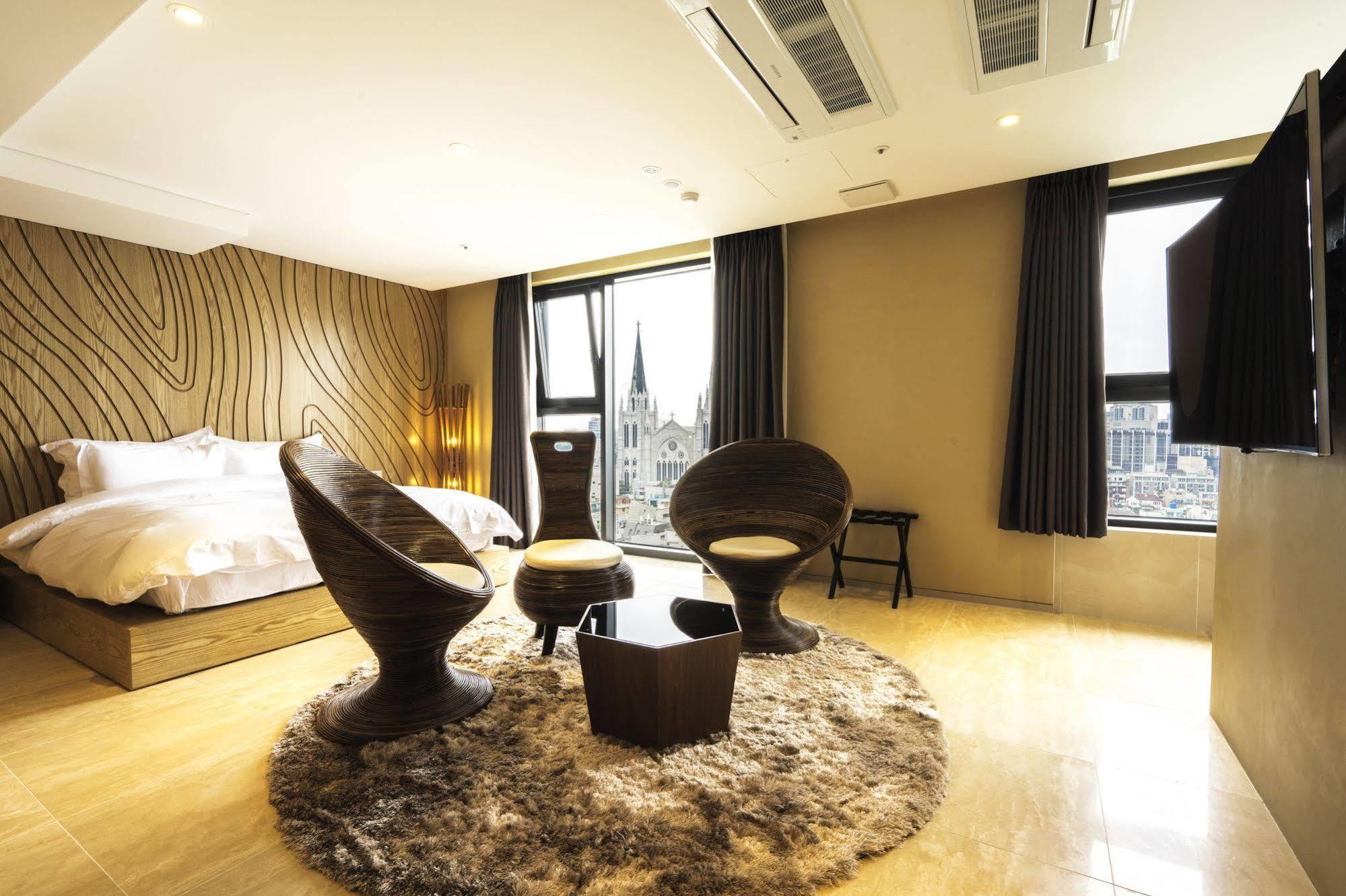 Richwell Hotel Seoul Exterior photo
