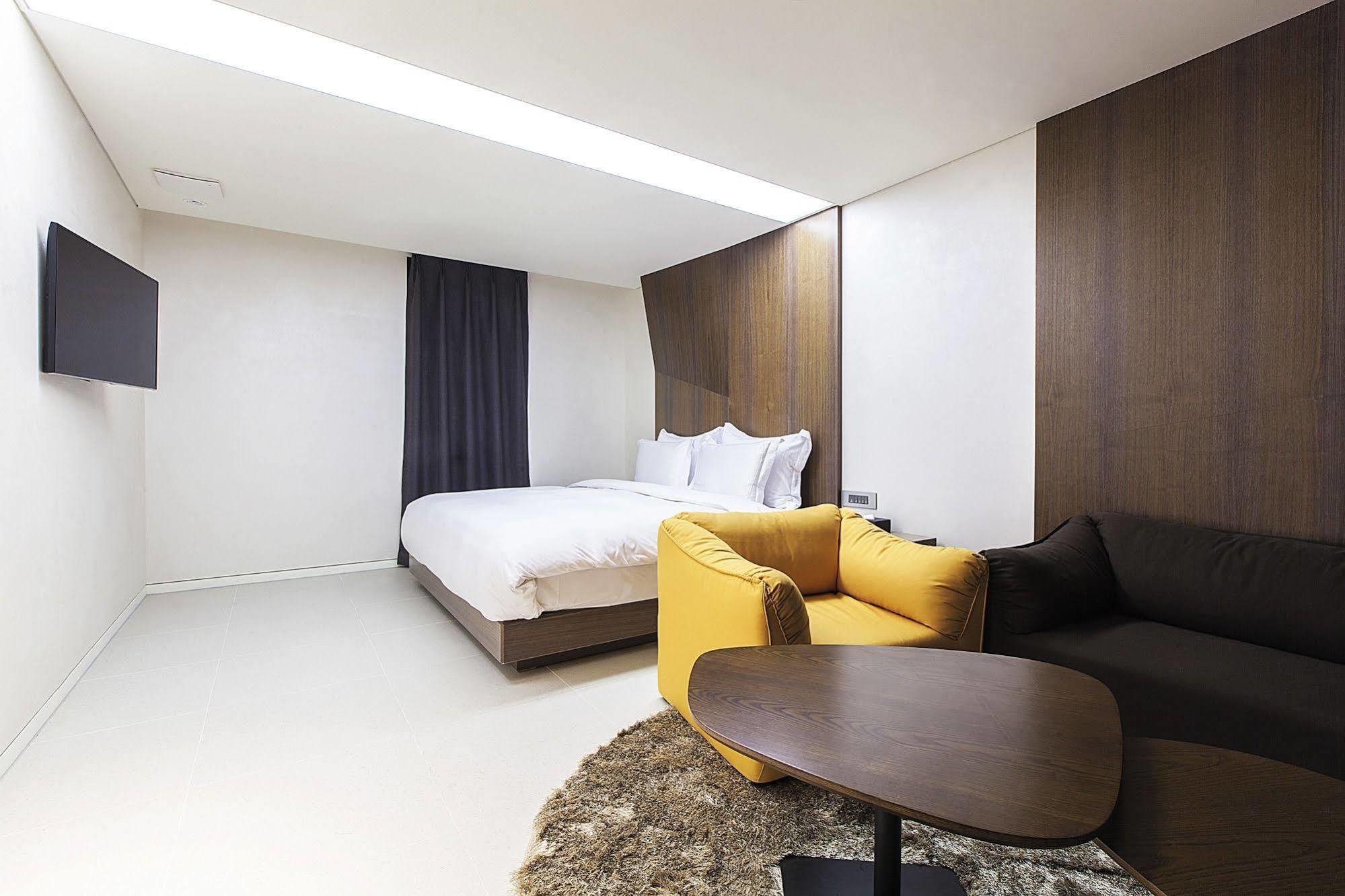 Richwell Hotel Seoul Exterior photo